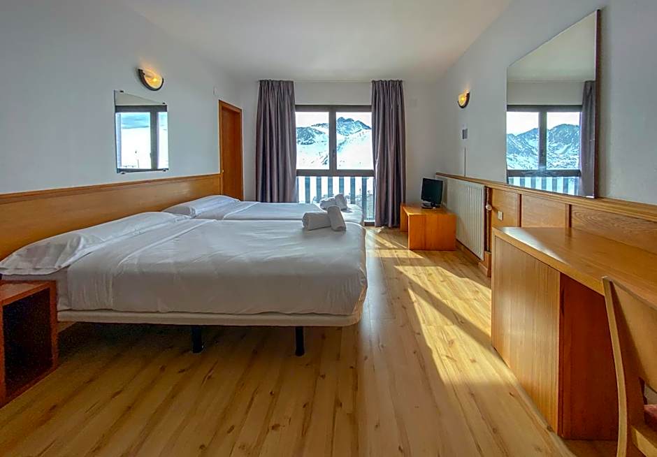 Pic Maià Mountain Hotel