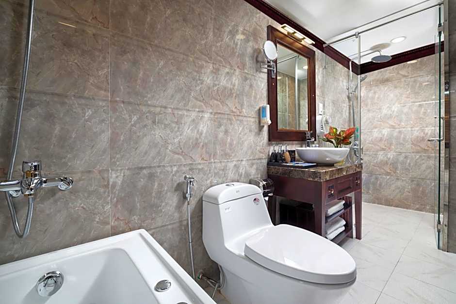 Alisa Premier Cruise