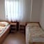 Youth Hostel Nika