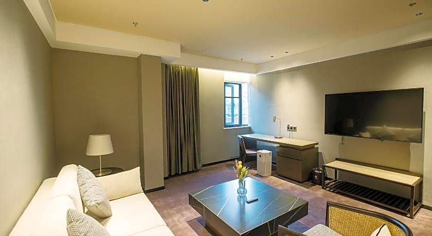 Novotel Nantong Center