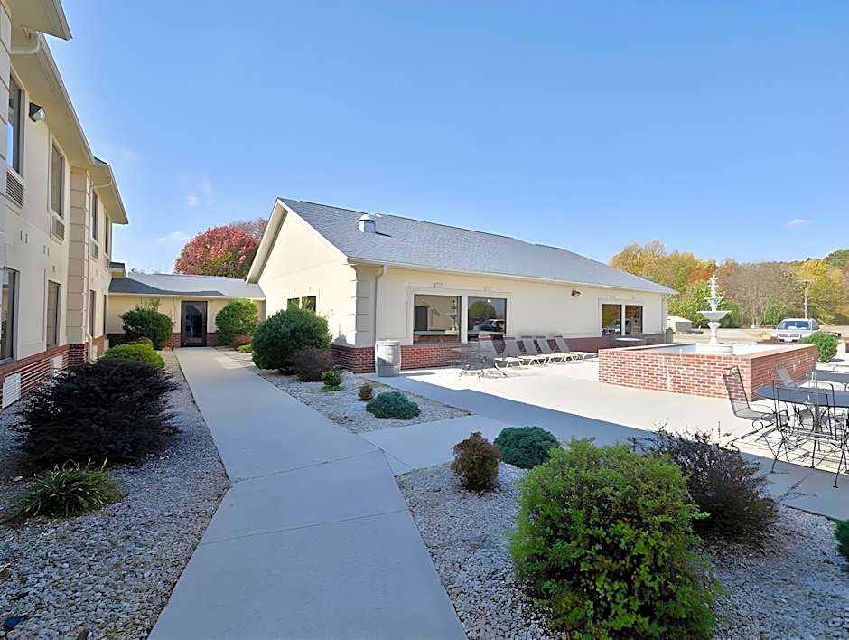 Baymont by Wyndham Albany