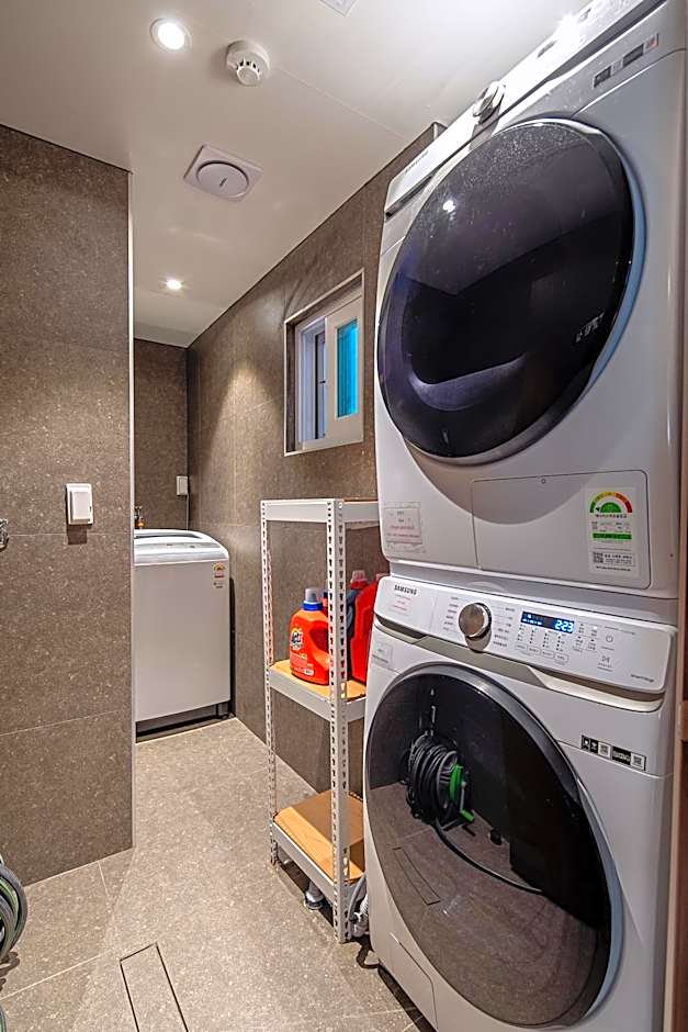 Cloud in Hotel Mokpo Peace Square