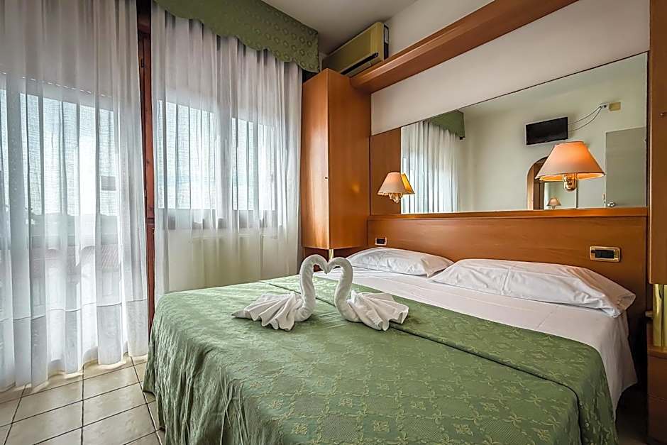 Hotel Oasi Verde