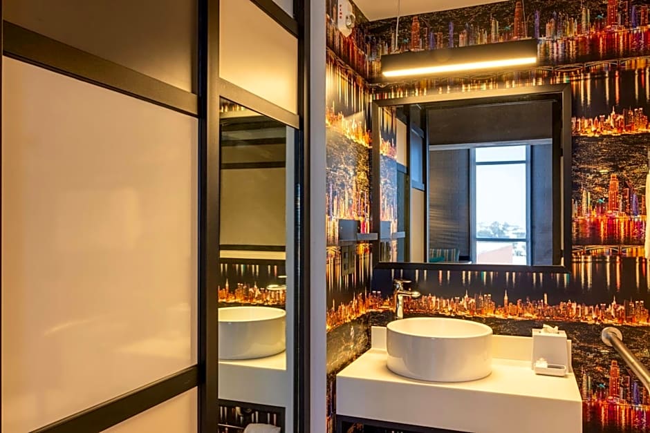 Aloft Guadalajara Sur