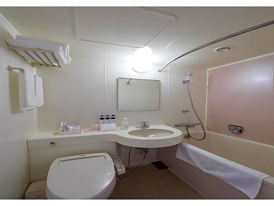 Hotel Shin Osaka / Vacation STAY 81492