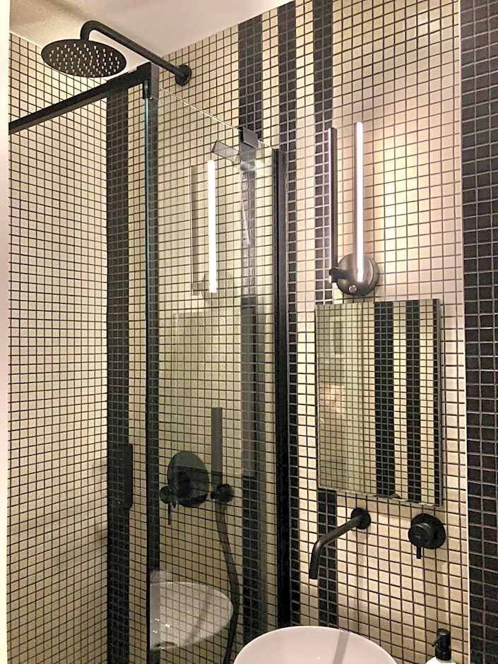 Studio confort et design Etoile-Neuilly-La Défense