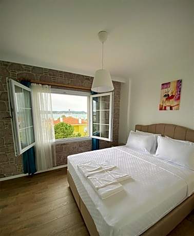 Standard Double Room with Sea View