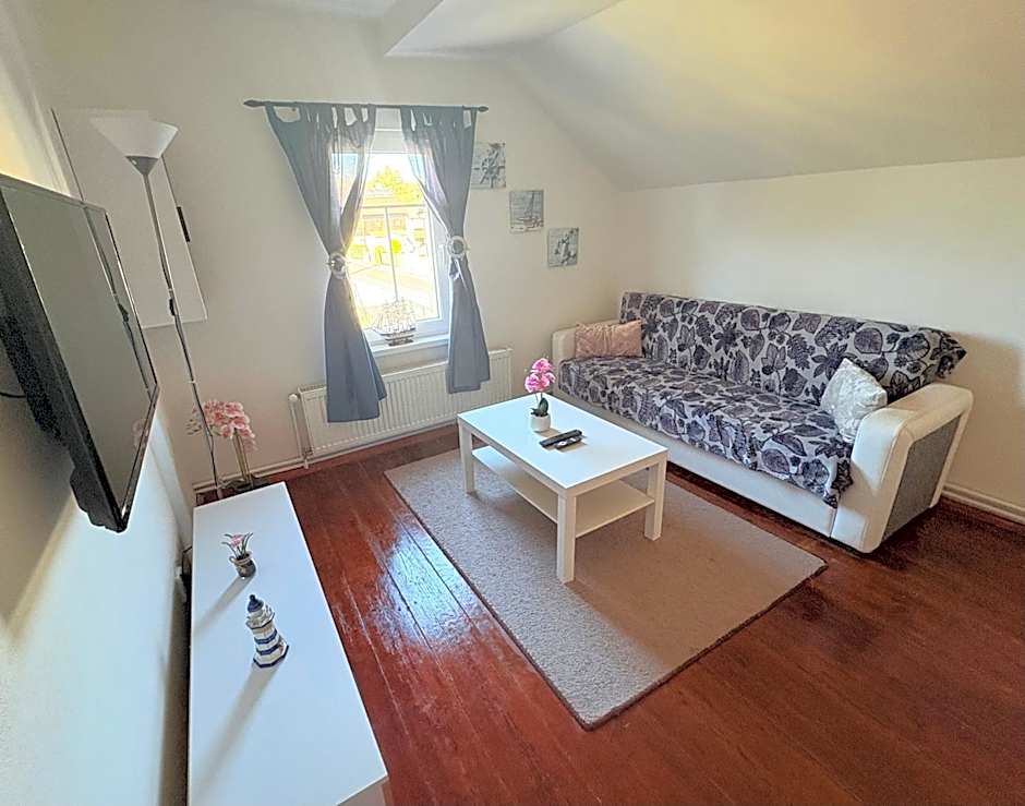 Photo 1 of 15 of Superior Apartment