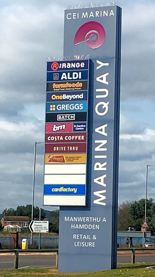 Luxury static caravan, 6 berth, Marine Holiday Park, Rhyl, Wales