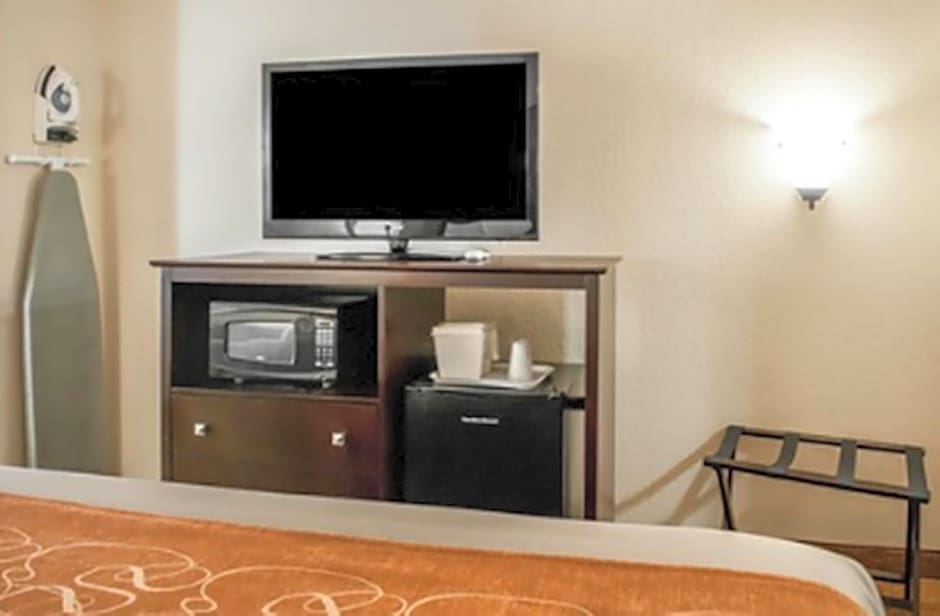 Comfort Suites Albuquerque/North Journal Center