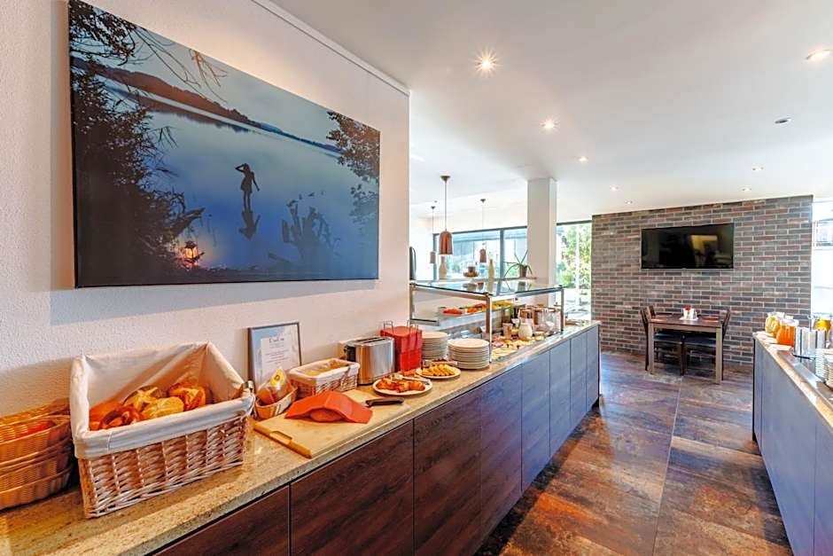 Hotel Duda Langenbruck an der A9 zwischen Ingolstadt und München, ideal für Stopover, Geschäftsreisen und Monteure