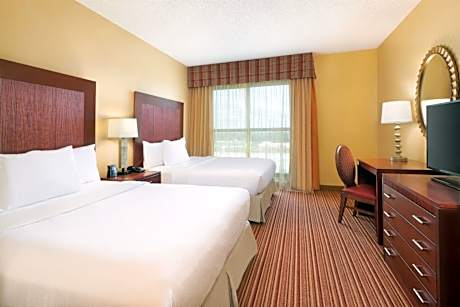 Suite with Two Queen Beds and Roll-In Shower - Mobility and Hearing Access/Non-Smoking
