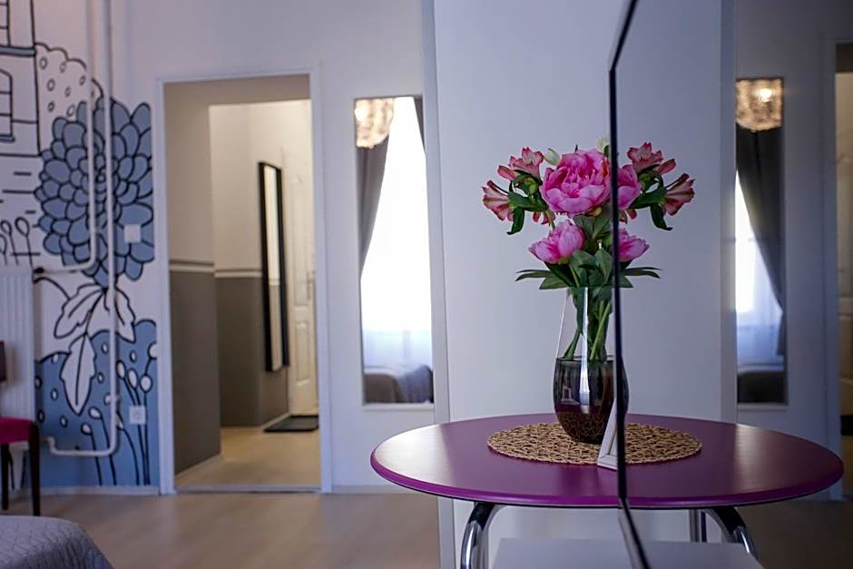 Uránia Apartmanház