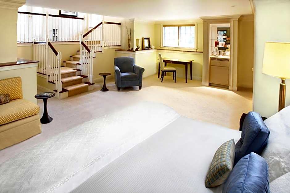 The Copper Beech Inn