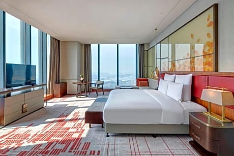 Deluxe King Executive Room with View