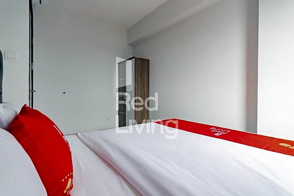RedLiving Apartemen Mekarwangi Square - M Express