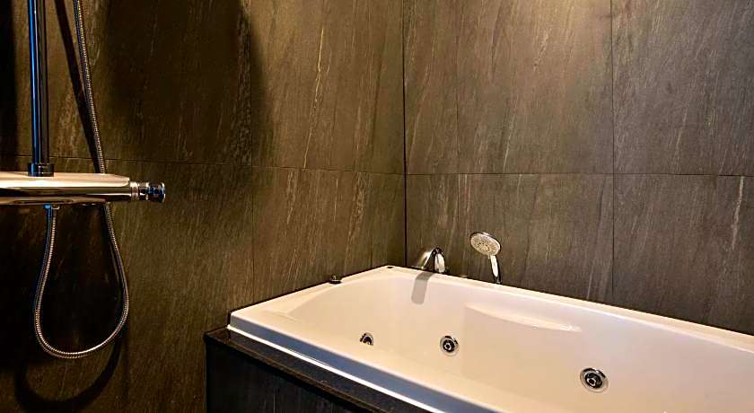 Jeonju tourist hotel kkotsim