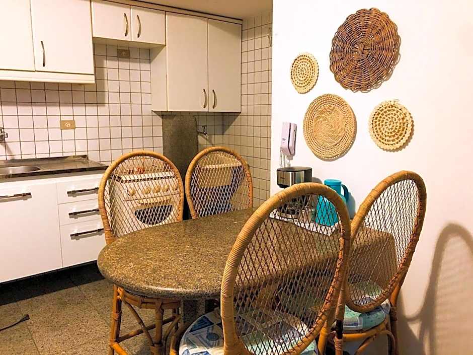 APÊ S-09 - APTO. COMPLETO NA MELHOR LOCALIZAÇÃO DA PONTA VERDE