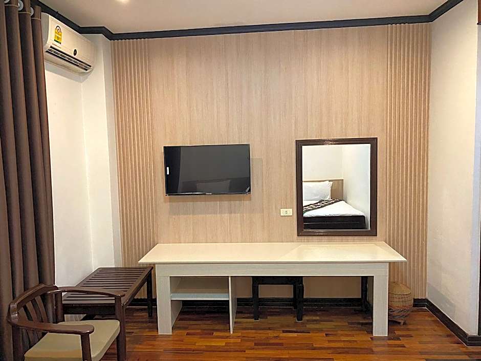 Anoulack Khen Lao Hotel