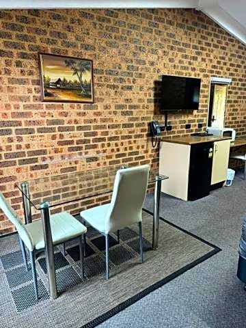 Clock Tower Motor Inn
