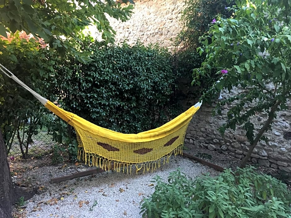 Residence Via Benamati