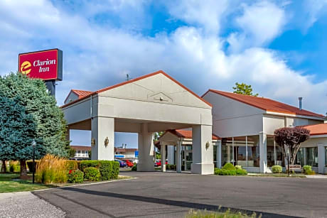 Clarion Inn Ontario