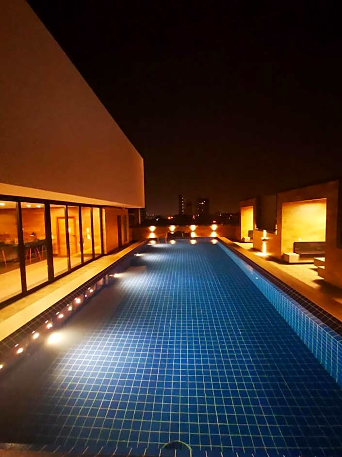 TRYP by Wyndham Santa Cruz