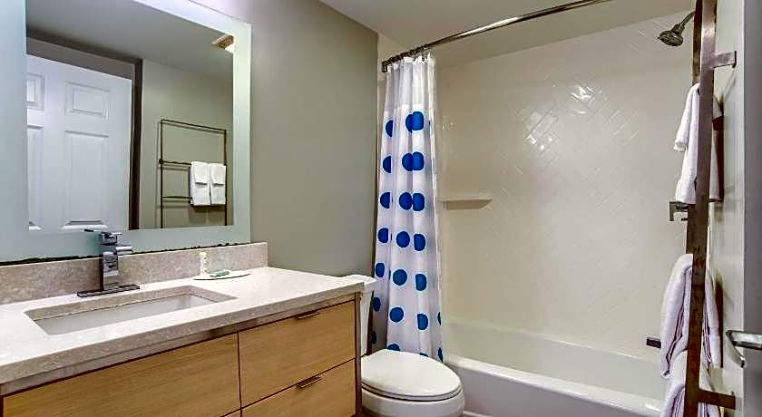 MainStay Suites
