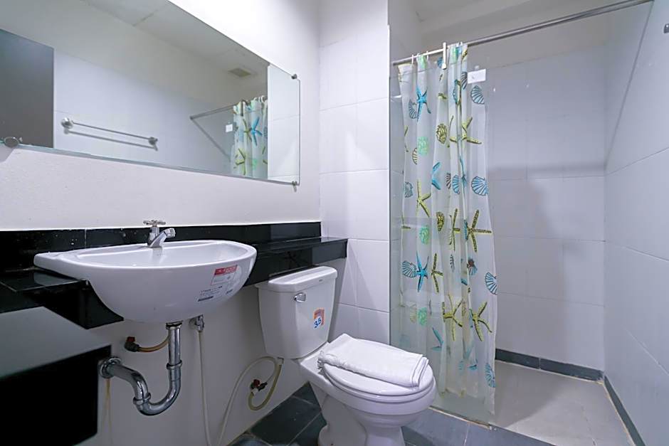 Ruan Plaisoi Apartment