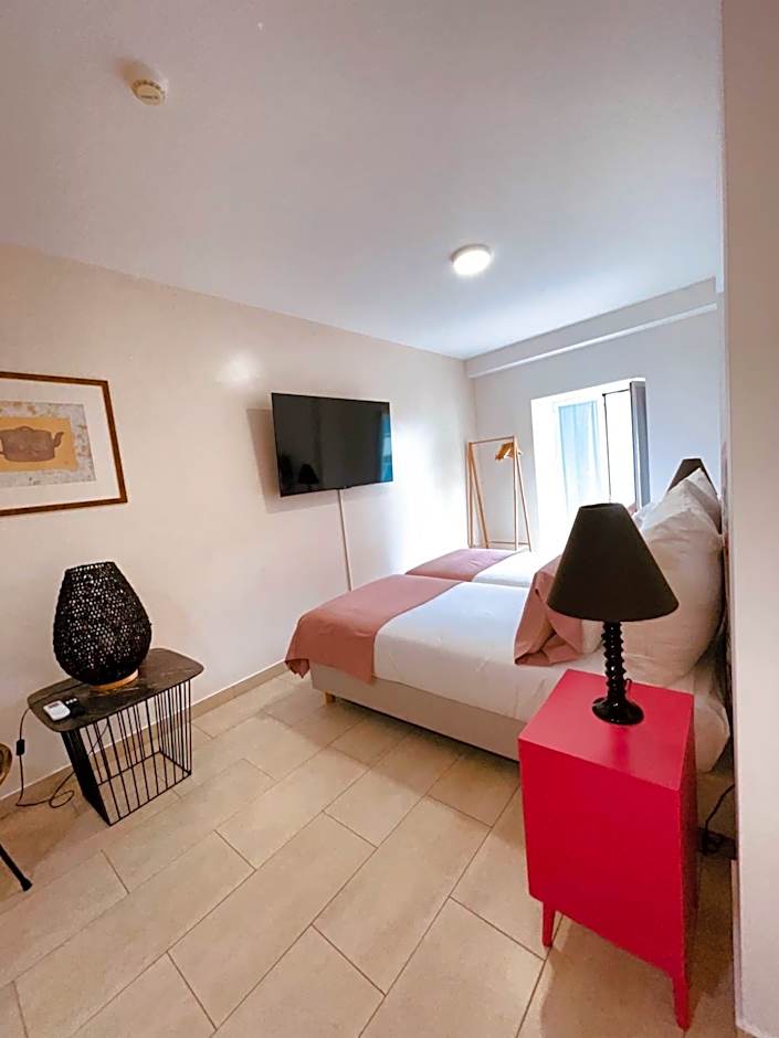 Esmeralda Holidays Apartments