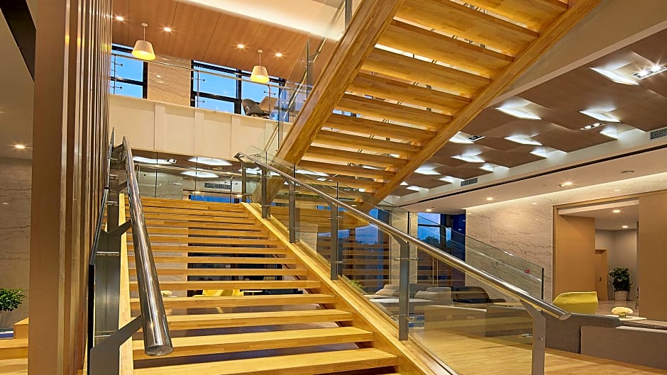 Holiday Inn Express Qingdao West Coast By IHG