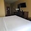 Comfort Inn & Suites San Marcos near Outlet Mall