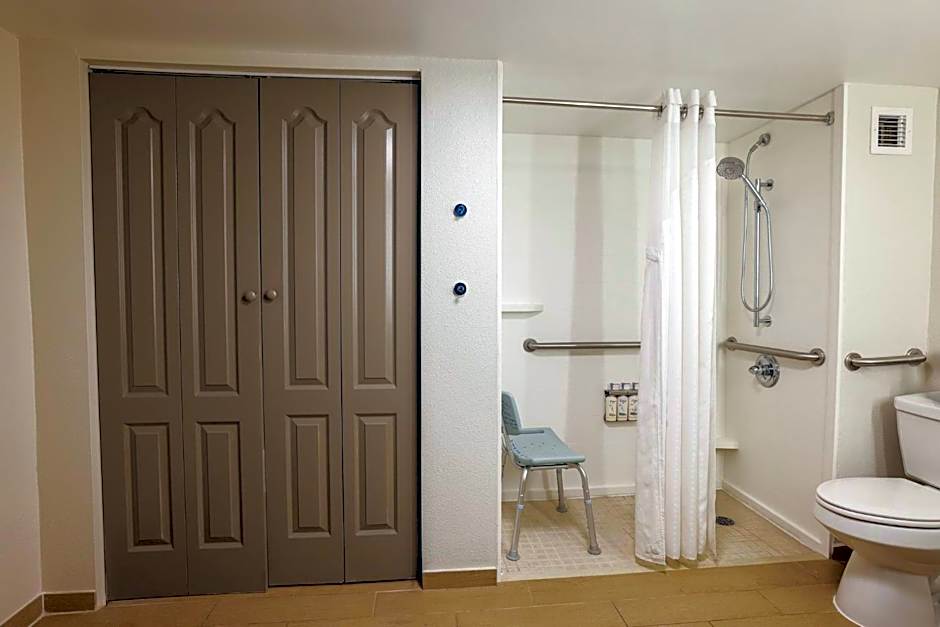 Holiday Inn Express Burlington By IHG