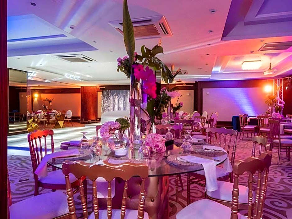 Thousand Nights Hotel