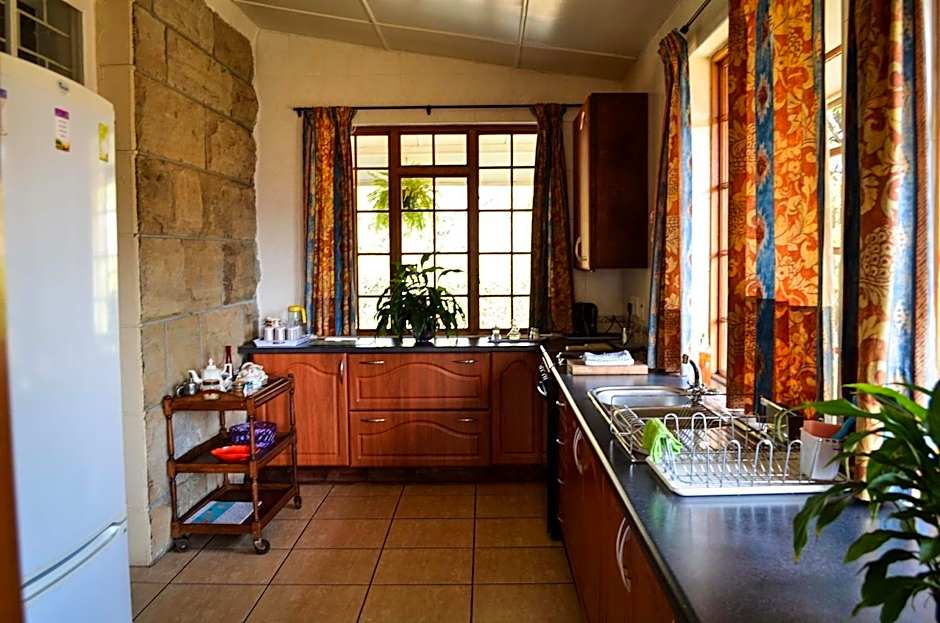 Petra's Country Guesthouse