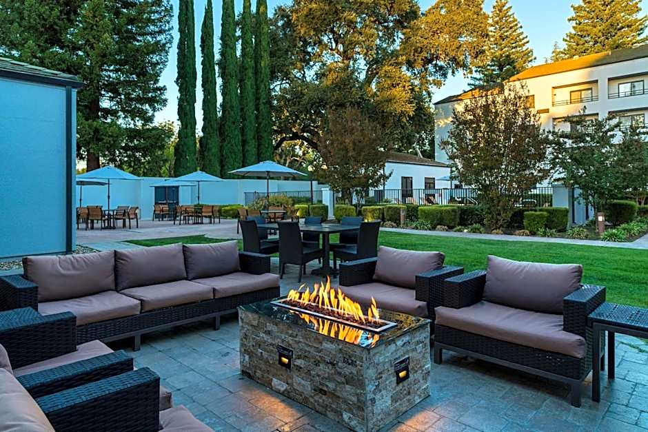 Courtyard by Marriott Sacramento Airport Natomas