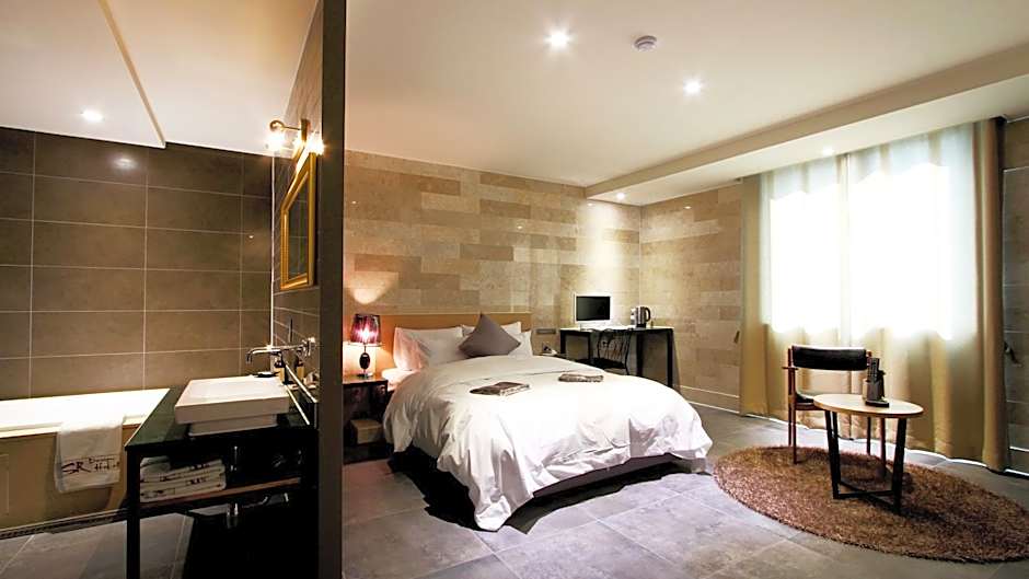 SR Design Hotel