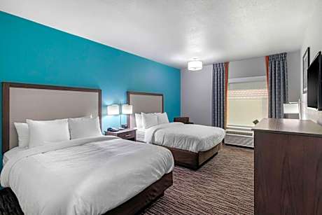 Queen Room with Two Queen Beds - Non-Smoking