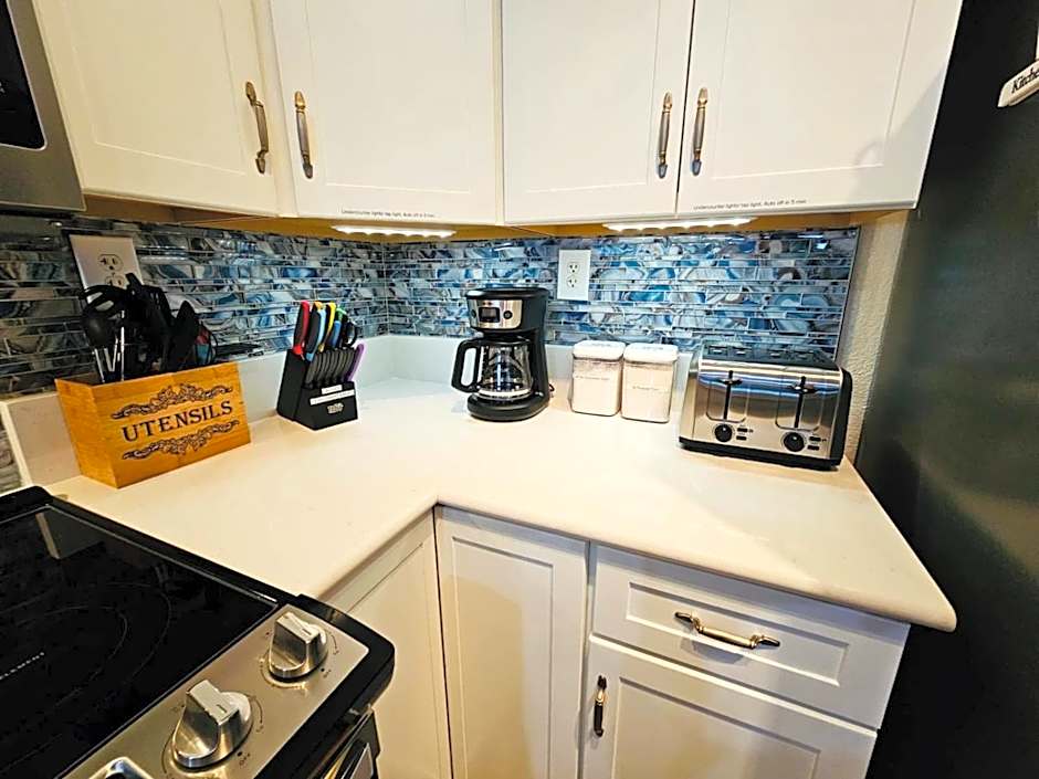 Pensacola, Oceanfront Paradise With Private Beach
