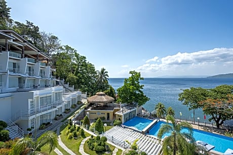 Anilao Awari Bay Resort