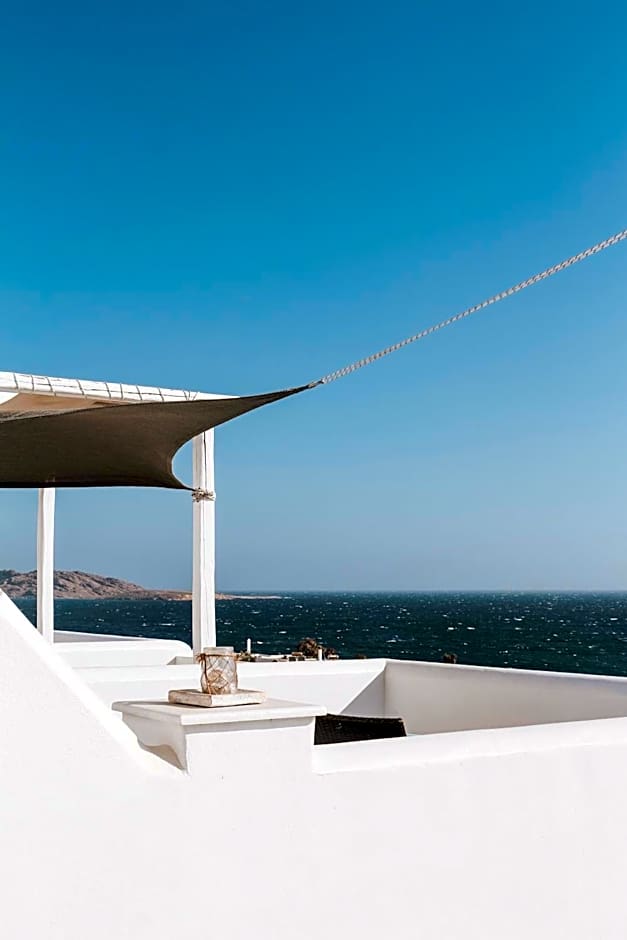 Alexandros Apartments