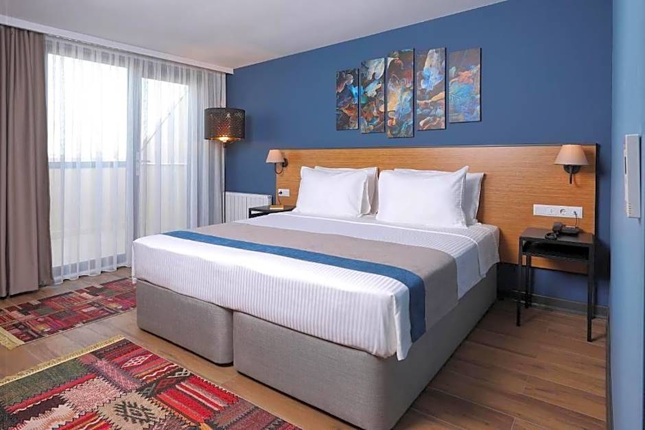 N'ALA OTEL