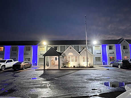 Americas Best Value Inn And Suites Ada