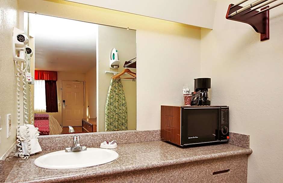 Red Roof Inn Lompoc