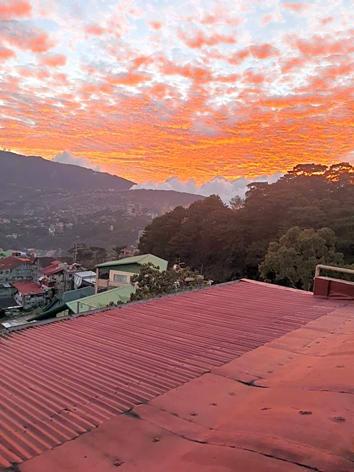ASHBURN'S TRANSIENT BAGUIO - BASIC SLEEP and GO, LIMITED PAY PARKING, SELF SERVICE