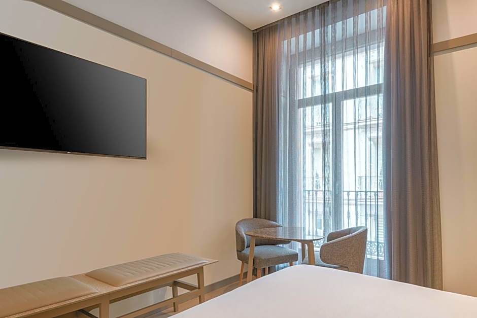 AC Hotel by Marriott Recoletos