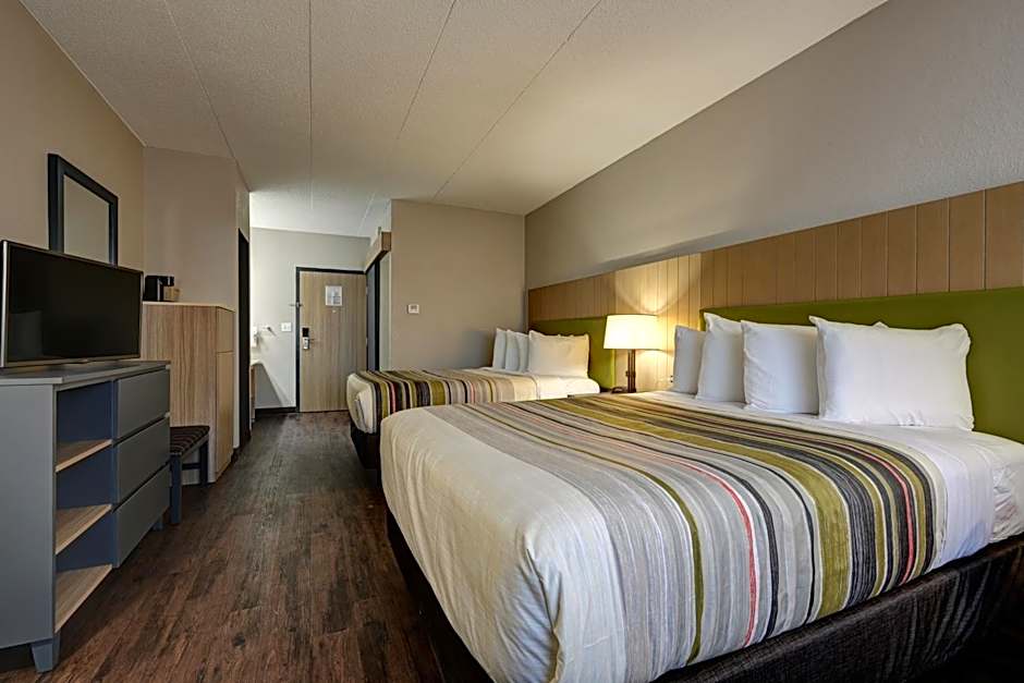 Country Inn & Suites by Radisson, Pierre, SD