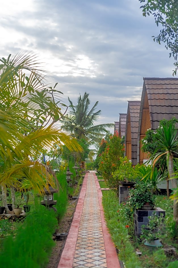 Penida Sunset Ocean View Bungalows by ZUZU