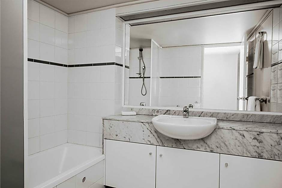 BreakFree Capital Tower Canberra