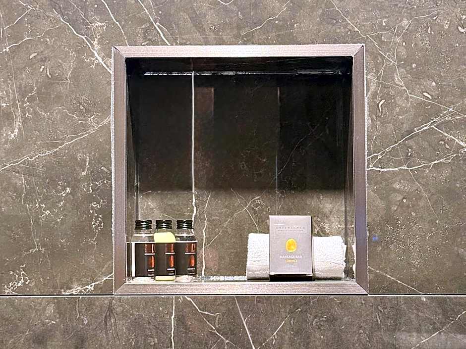 Carriage House Hotel & Conference Centre